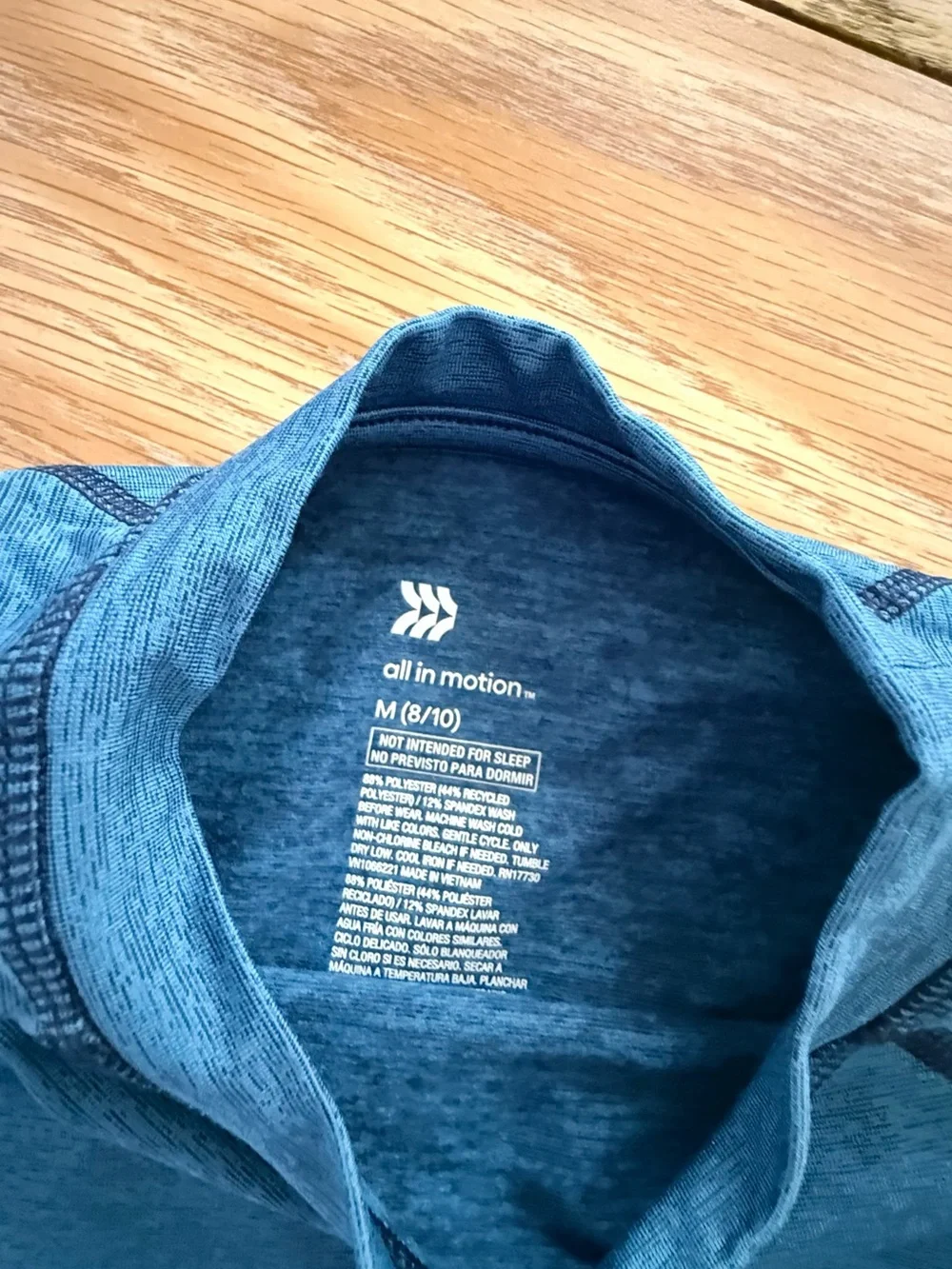 All in motion size 8/10 boys